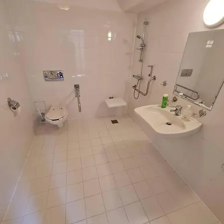 10q - Z6 201 * Warsaw